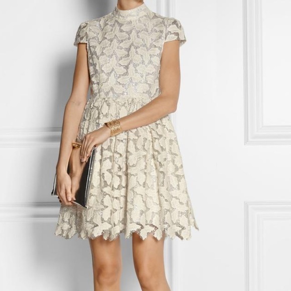 Alice + Olivia Dresses & Skirts - Alice and Olivia Jayna dress size 0